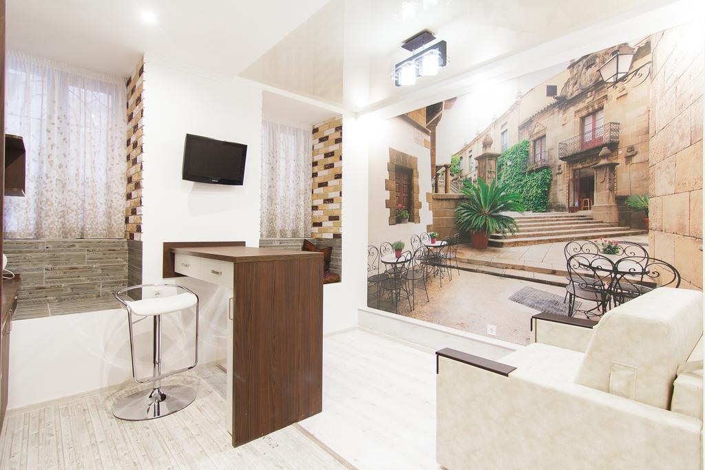 Club Suite Near Deribasovskaya Odessa Ngoại thất bức ảnh